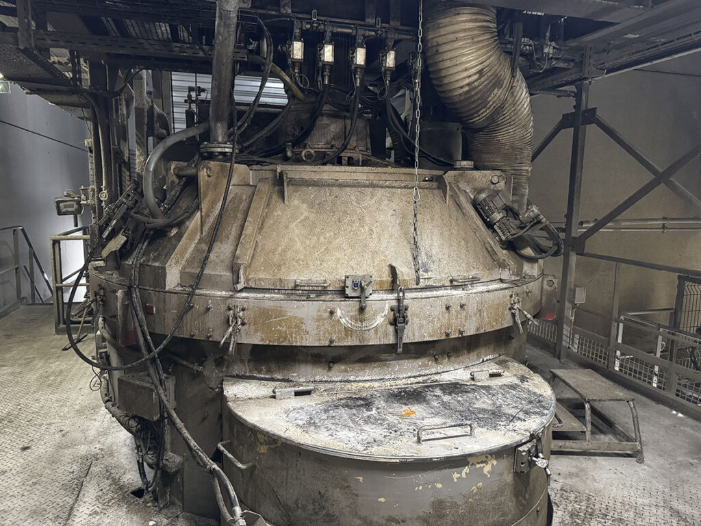 2025.12.26---Kübelauskleidung---A234157-(2)