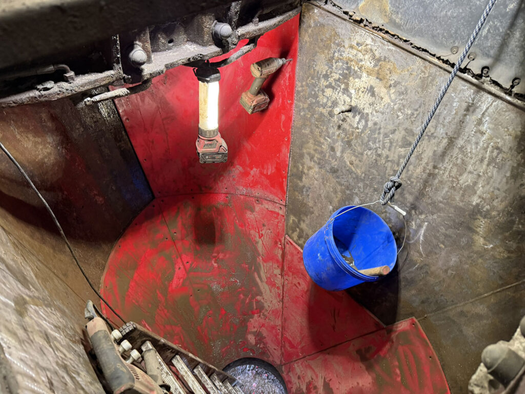 Montage-Trichterauskleidung-(6)