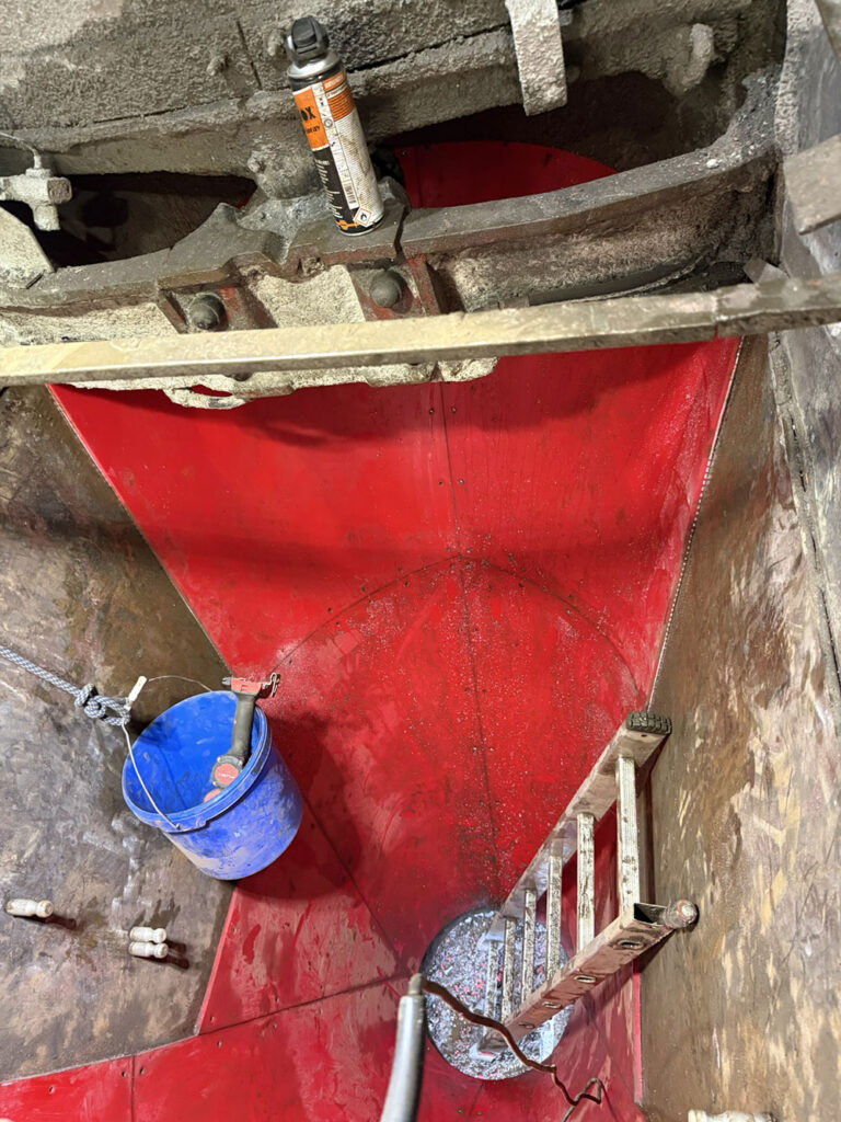 Montage-Trichterauskleidung-(7)