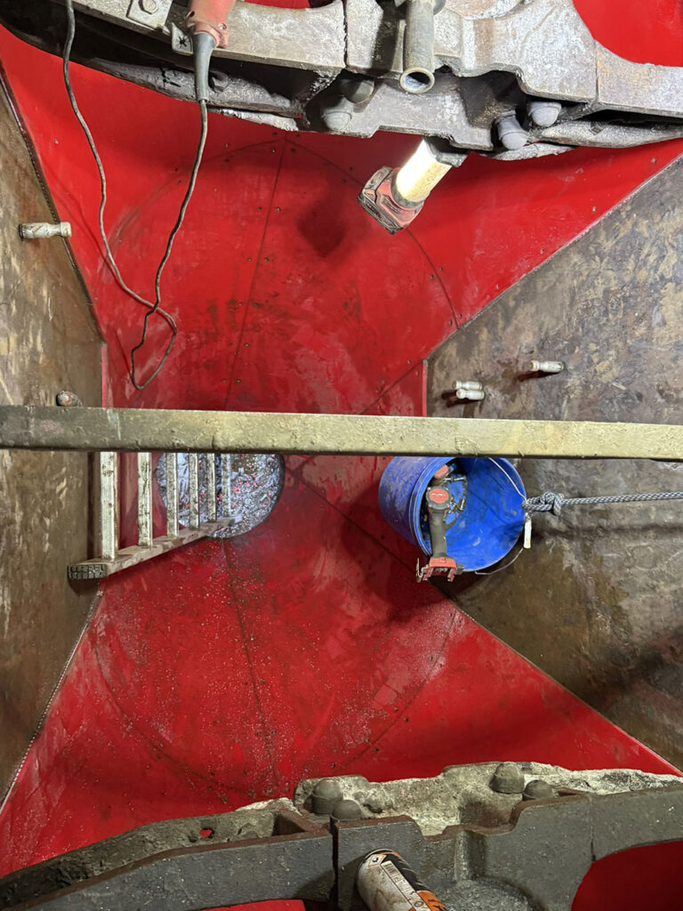 Montage-Trichterauskleidung-(9)