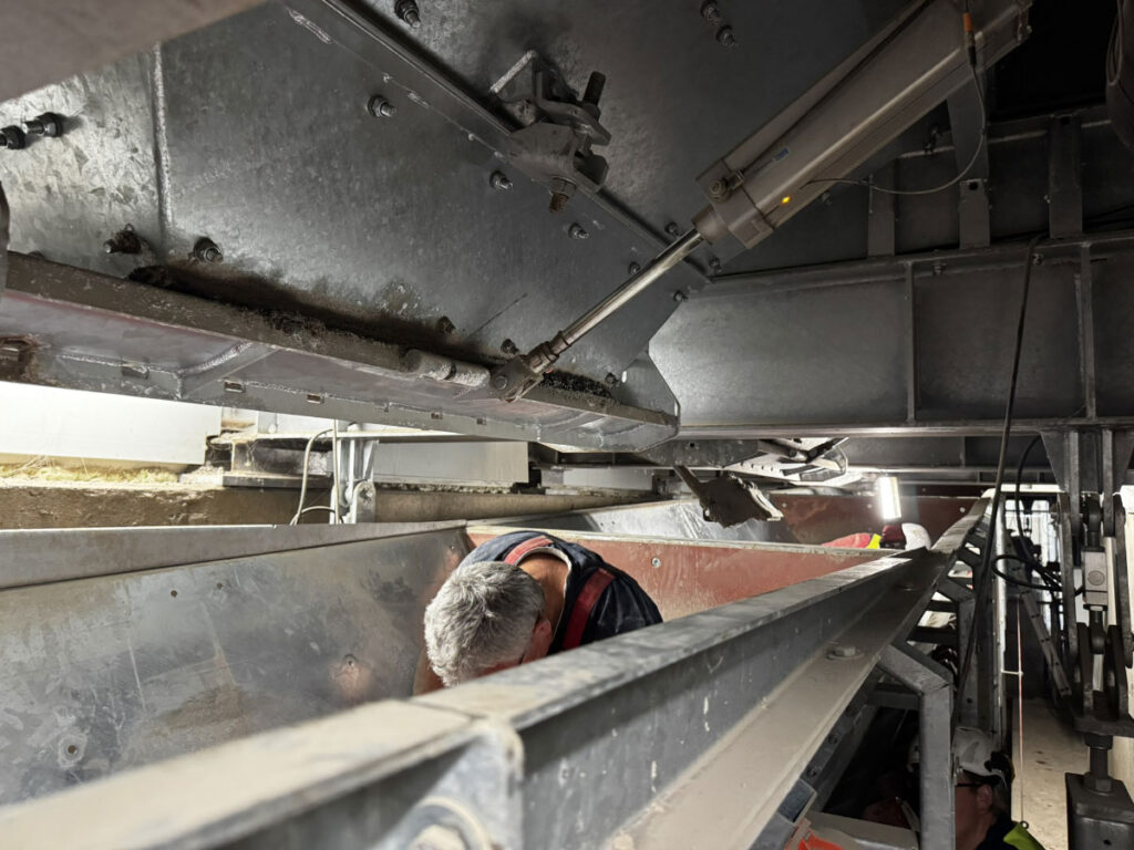 2025.05.26---Auskleidung-Wiegeband---A232993-(13)